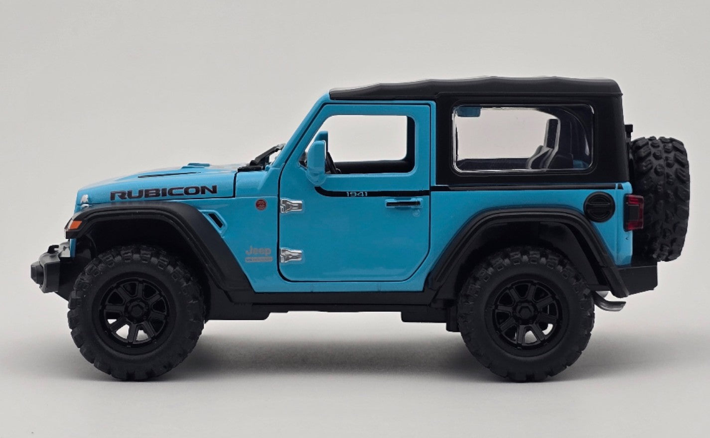Jeep Wrangler Rubicon 1:24  diecast scale model car