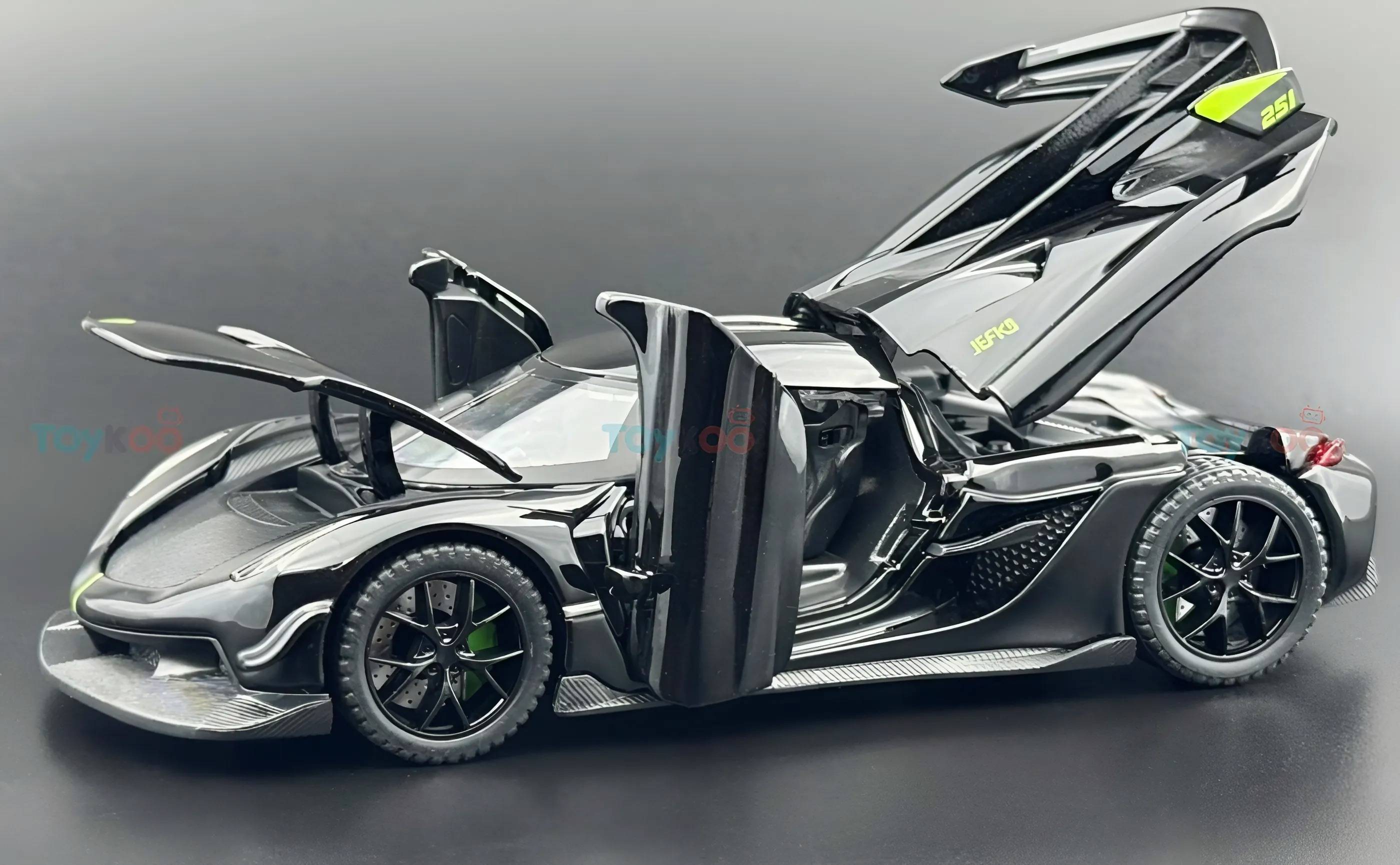 Koenigsegg Jesko 1:24 diecast scale model car collectible